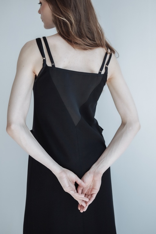 Платье черное атласное с трикотажем