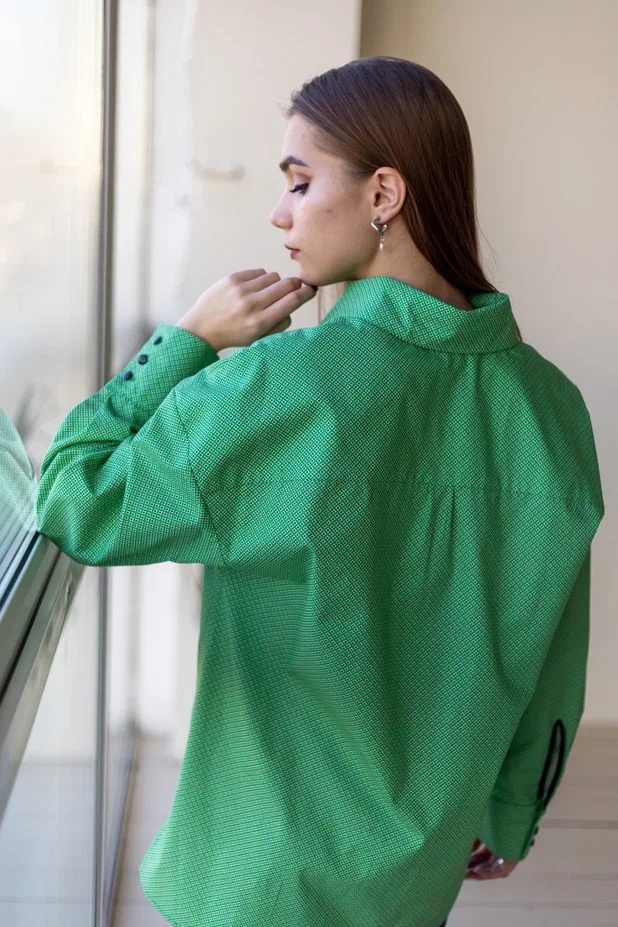 Рубашка зеленая оверсайз из плотного хлопка