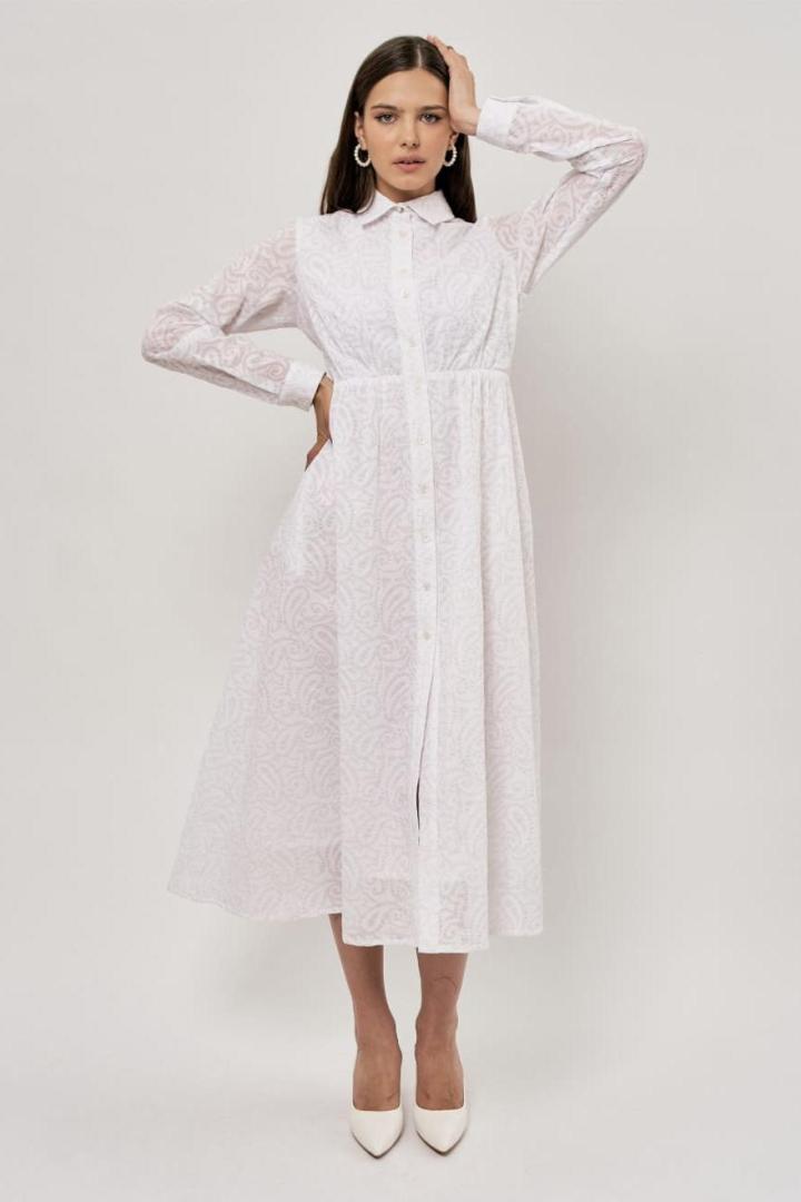 Платье из белого ажурного хлопка