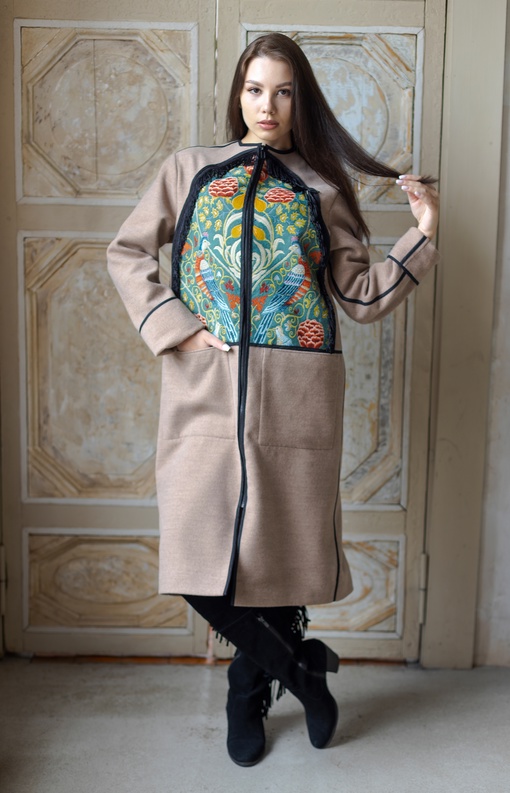 Авторское пальто демисезонное
