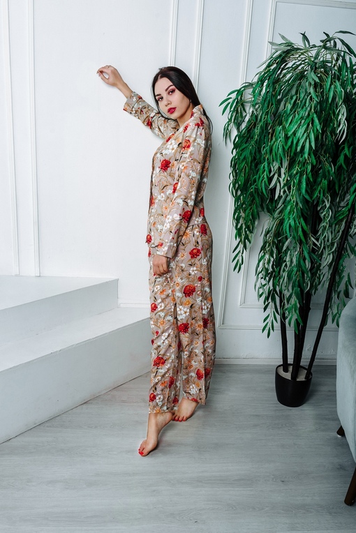 Пижамный костюм