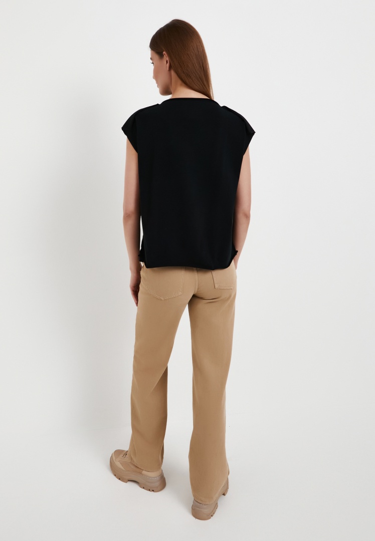 Футболка Квадрат черная