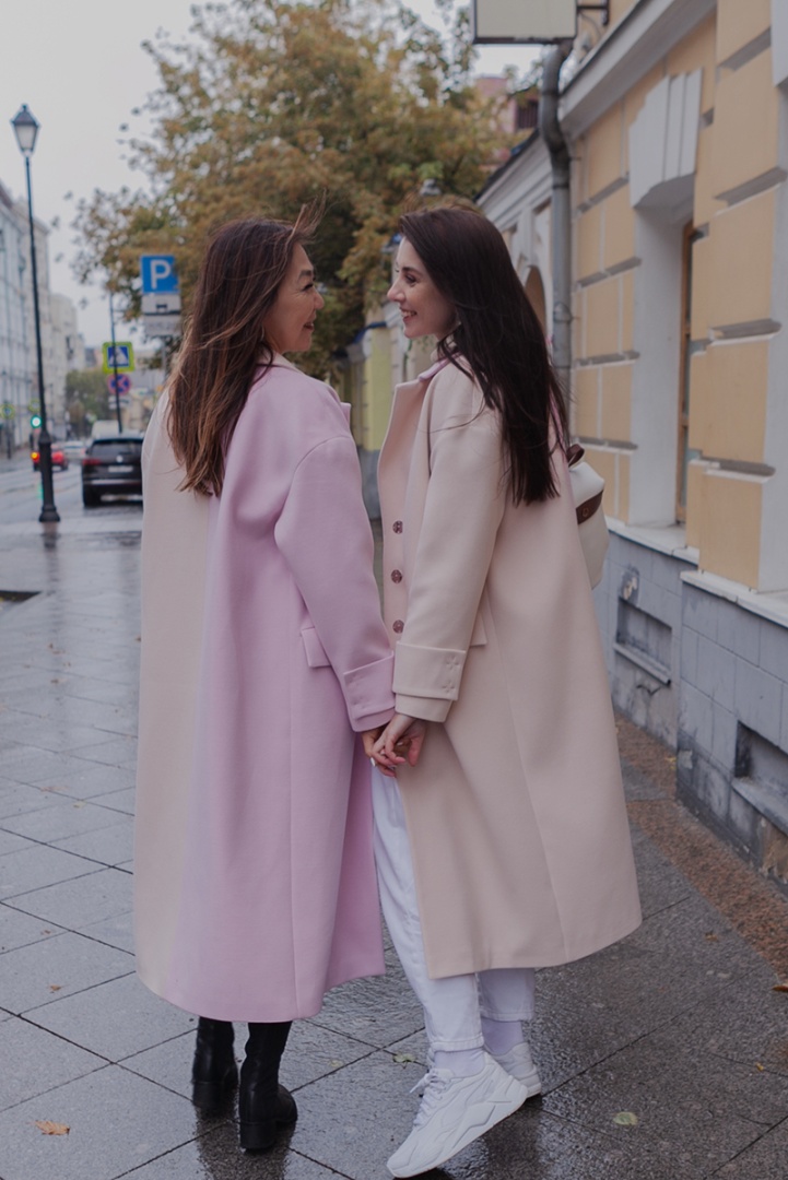 Пальто Севилья розово-бежевое