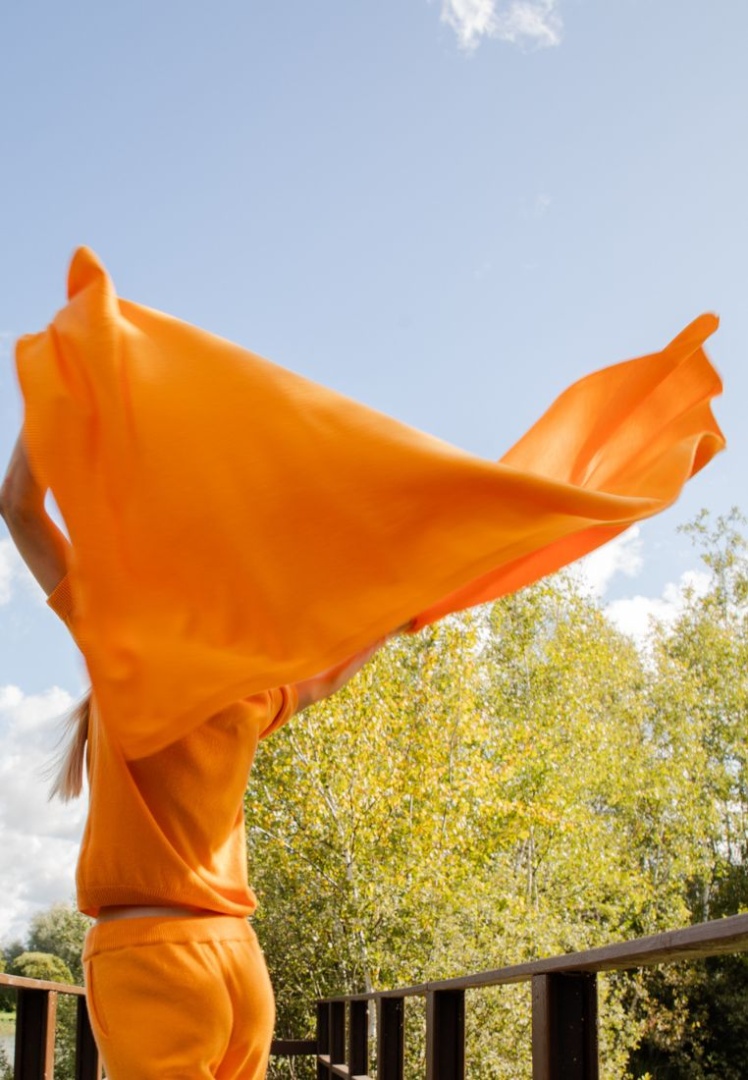 Палантин из кашемира "Сочный Абрикос"