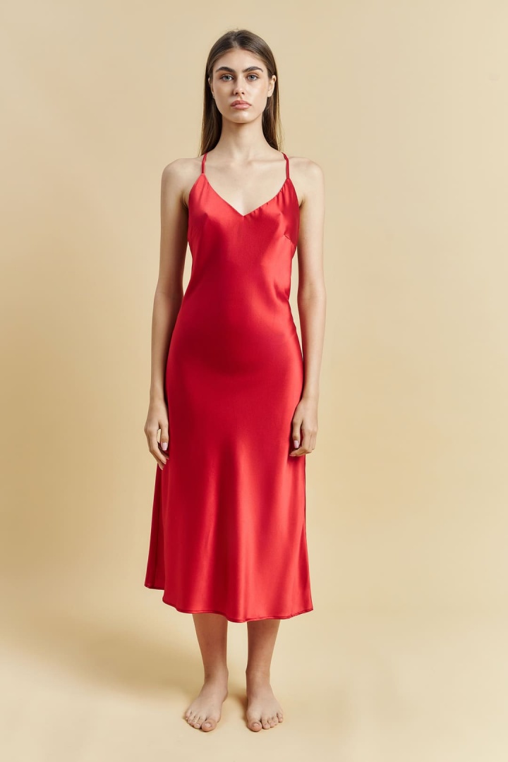 Платье из натурального шелка