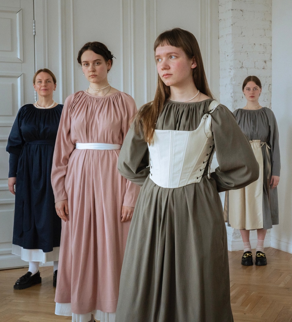 Платье "Роза пепел"