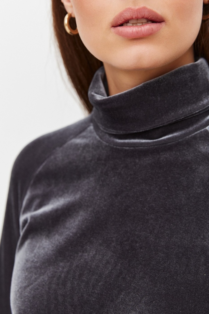 Водолазка из велюра