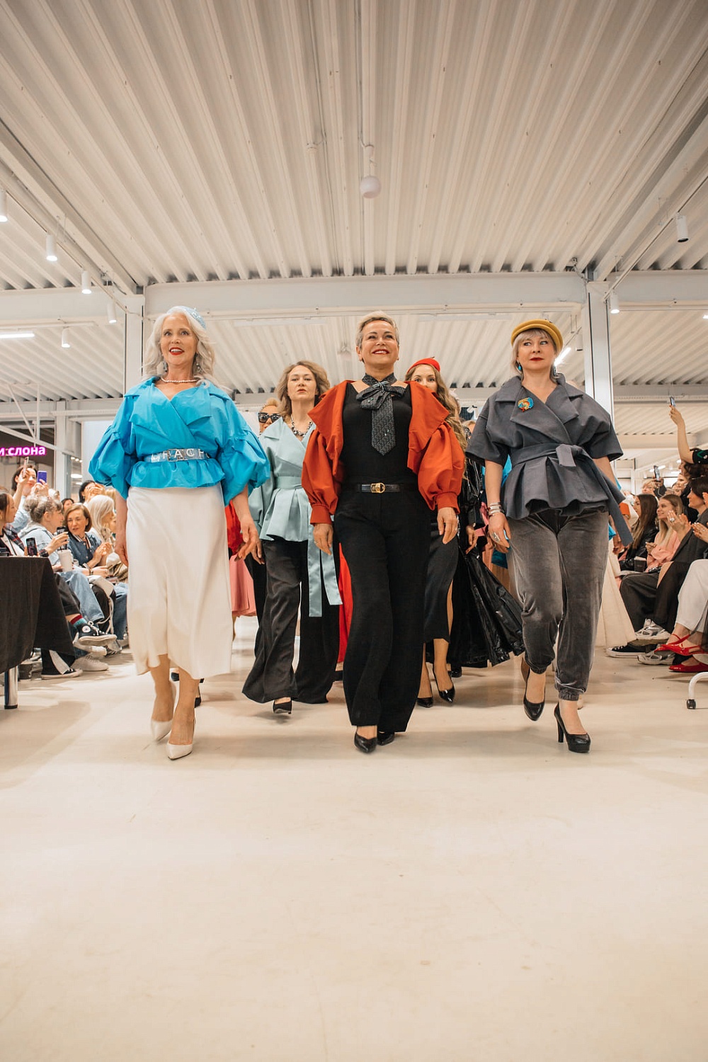 Показ мод от продюсерского центра «ГРАНИ» в рамках фестиваля 18 мая 2024 RFFest