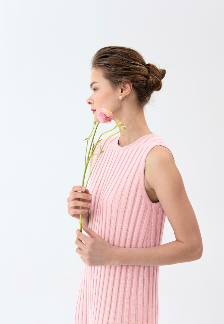 Платье из органического кашемира фактурное "Легкий Румянец"